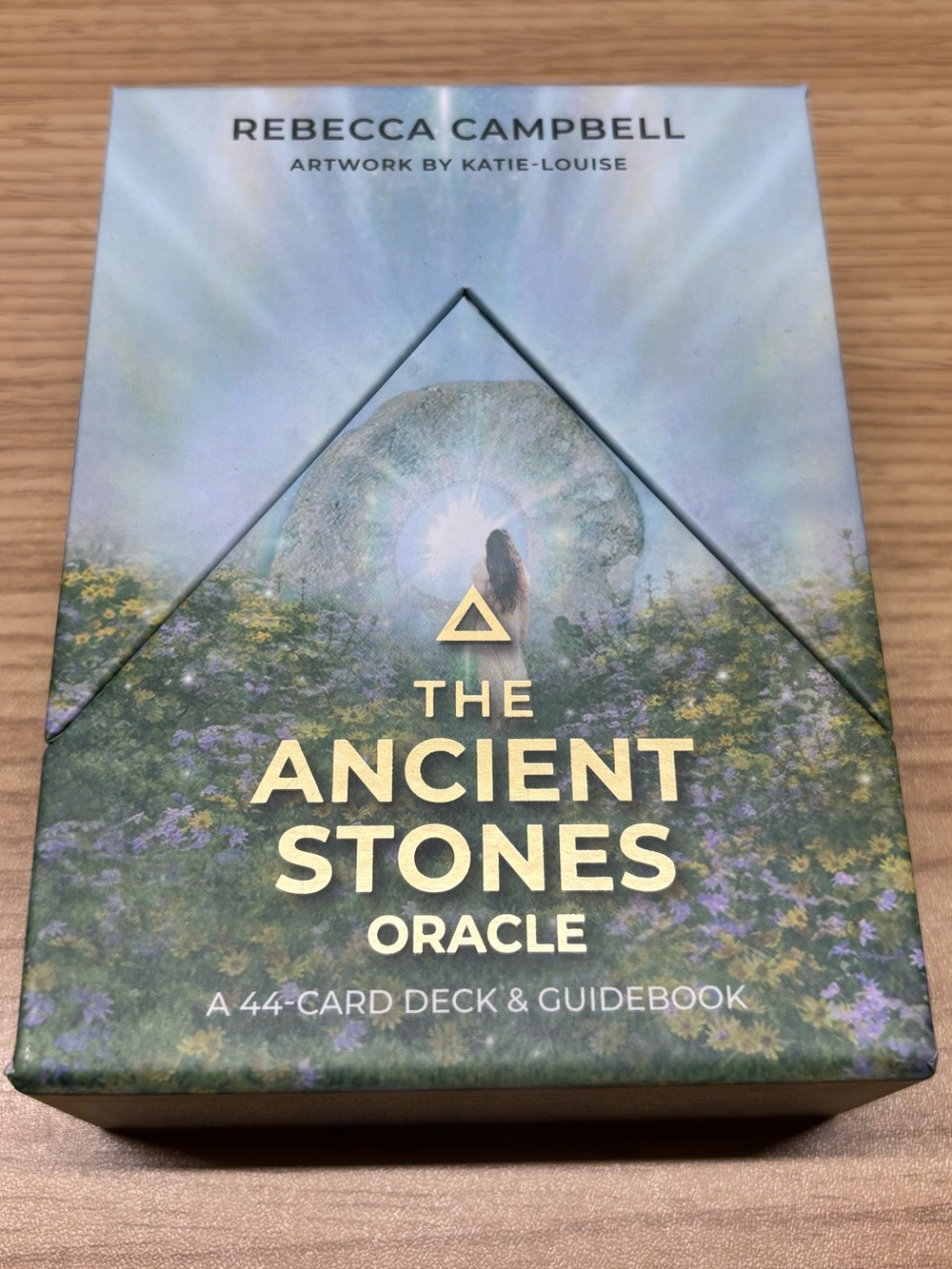 The Ancient Stones Oracle Deck - Green Artwork